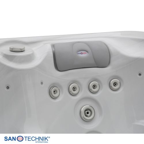 Sanotechnik - OASIS OUTDOOR WHIRLPOOL white marble inkl. Abdeckung und Stiege 208x175x90 cm