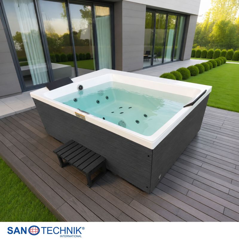 Sanotechnik - KORFU OUTDOOR WHIRLPOOL white inkl. Abdeckung und Stiege 190x140x70 cm